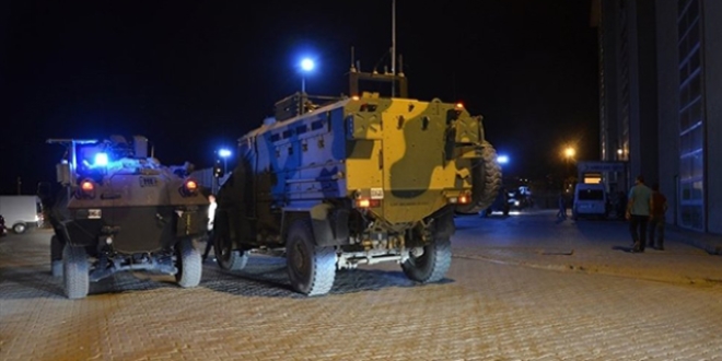 Ağrı'da çatışma: 7 korucu, 2 asker şehit