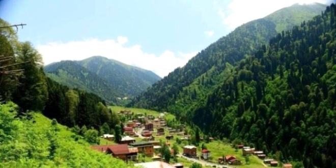Doğu turizme talip
