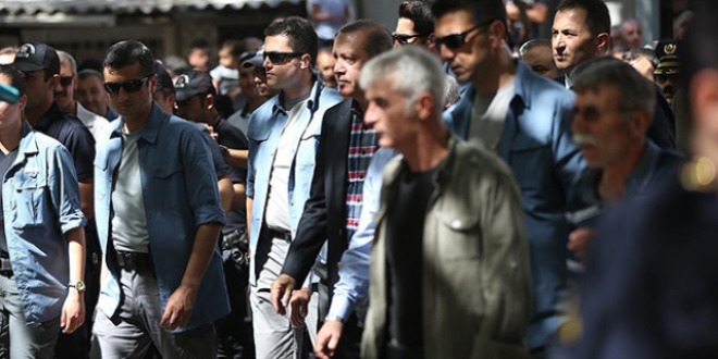 Cumhurbaşkanı Erdoğan'dan eniştesine taziye ziyareti