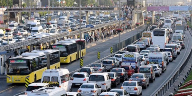 İstanbul'da, pazartesi günü toplu ulaşım ücretsiz