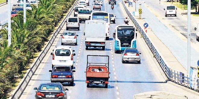Trafik sigortası giderek ucuzluyor