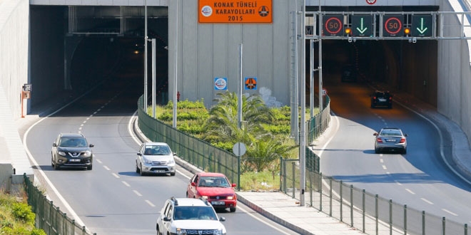 zmir trafii 'Konak Tneli' ile rahatlad