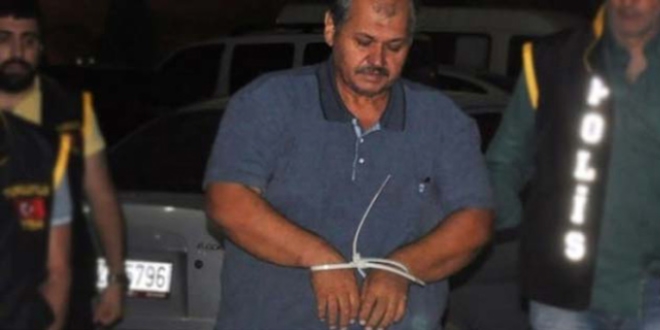 Adil Öksüz'ün hocası Paris'e kaçarken yakalandı