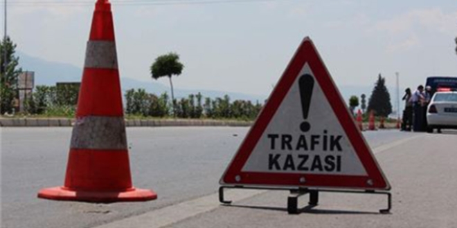 Konya'da otomobil, elektrikli bisiklete çarptı: 2 ölü, 2 yaralı
