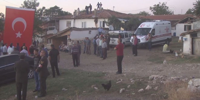 �ehit Uzman Onba�� Efe, �ank�r�'da topra�a verildi