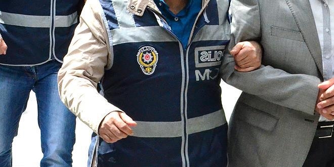Rize'de, eski belediye başkanı FETÖ'den gözaltına alındı