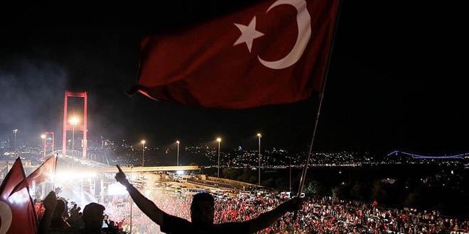 15 Temmuz gazisi liseli, yaşadıklarını öğrencilere anlattı