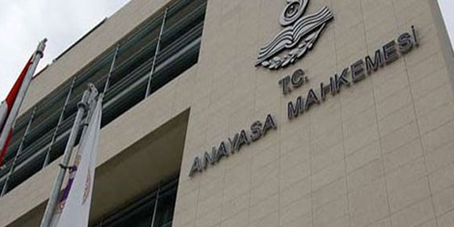 CHP, KHK'ları cuma günü AYM'ye taşıyacak