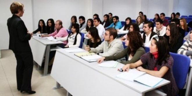 Öğretim elemanı alım yönetmeliğinde değişiklik