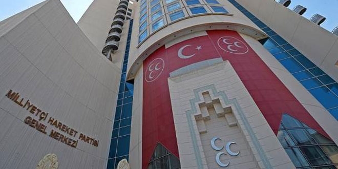 MHP çağrı heyeti üyeleri ihraç edildi