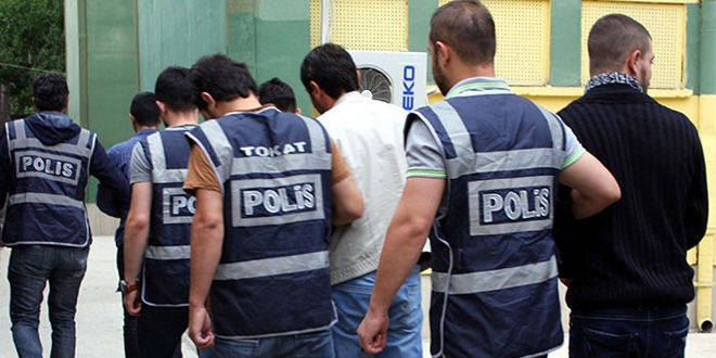 Bilecik'te emekli öğretmeninde bulunduğu 11 kişi gözaltına alındı