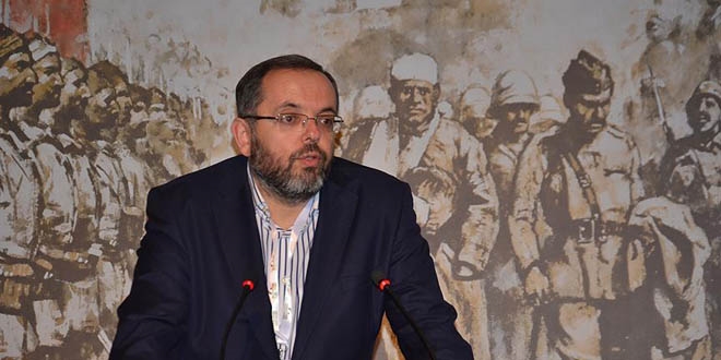 Prof. Dr. Afyoncu'dan 'FETÖ' uyarısı
