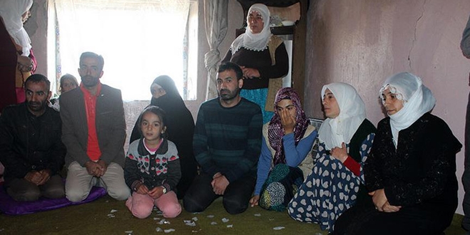 'Kimse bize PKK'nın Kürtlüğü savunduğunu söylemesin'