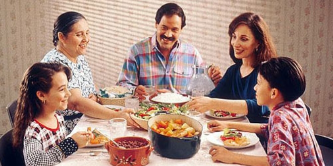 'Yemekte ne var' de�il �nce 'nas�ls�n' desek?