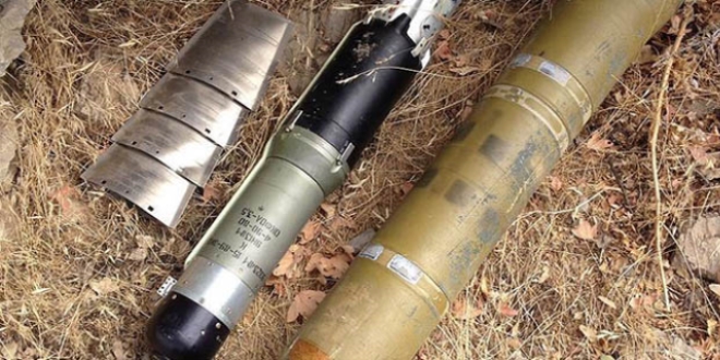 Hakkari'de f�ze lan�eri ve do�ka namlusu ele ge�irildi