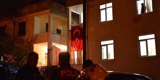 �ehit Uzman �avu�un cenazesi topra�a verildi