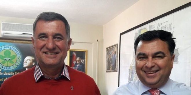 Eski CHP Kk le Bakan Deniz, AK Parti saflarna katld