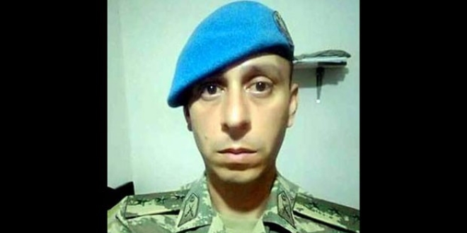 Yaralı yüzbaşıdan acı haber