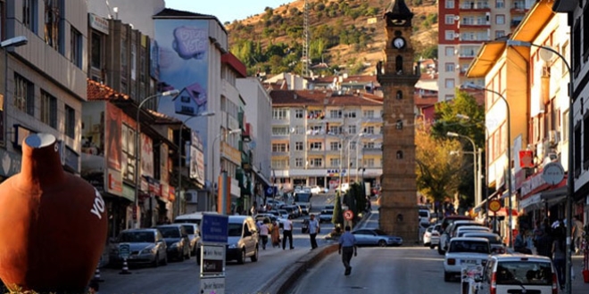'Bizim bar, pavyona değil istihdama ihtiyacımız var'