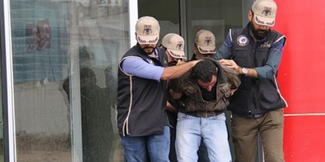 Van'da gözaltına alınan 9 PKK'lı tutuklandı