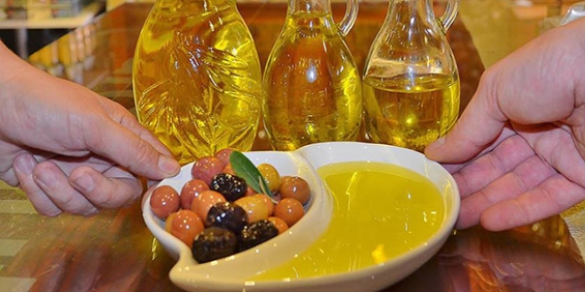 Zeytinyağında sezon 18 lira ile açıldı
