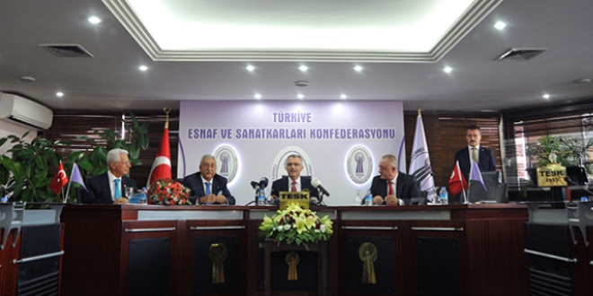 Palandöken: Ticari araçlar için akaryakıt ucuzlasın