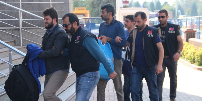 Kocaeli'de 1 polis memuru tutukland
