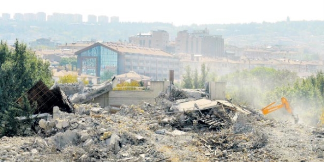 Meclis'e yağmur duası şart