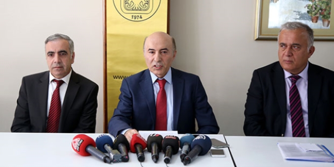 Dicle Üniversitesi'ne giden FETÖ'cü hemen Doçent olup gitmiş