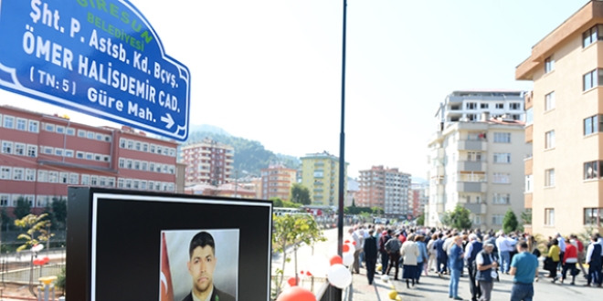 Kahraman astsubay Halisdemir'in adı caddeye verildi