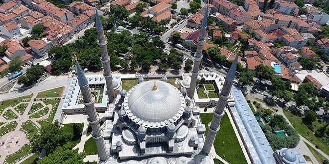 Selimiye Camii evresi trafie kapatlacak