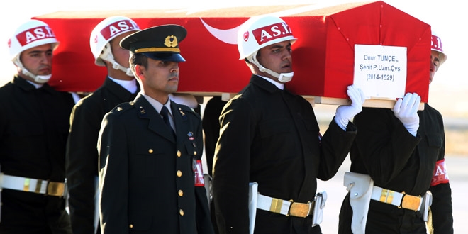 Kazara kendini vuran uzman �avu� i�in t�ren d�zenlendi