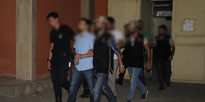 Aydn'da FET'den polis memurlarnn da olduu 7 kii tutukland