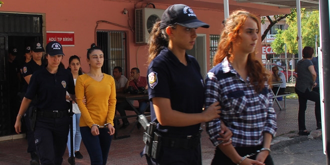 Adana'da MLKP ile ESP yesi 4 kii tutukland