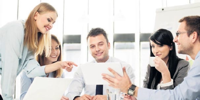 �zel sekt�r 2017'de % 9 zam yapacak'