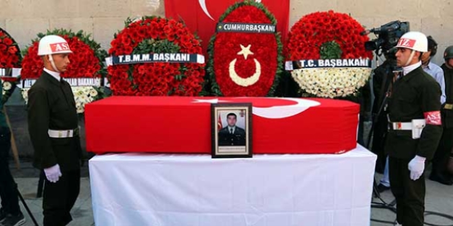 Şehit Jandarma Uzman Çavuş, toprağa verildi