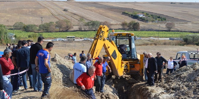 K�rklareli'nde toprak alt�nda kalan ki�i hayat�n� kaybetti