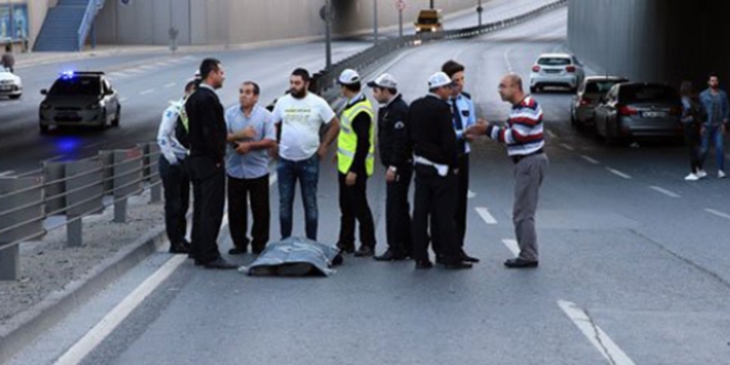 Bursa'da otomobilin arpt yaya hayatn kaybetti