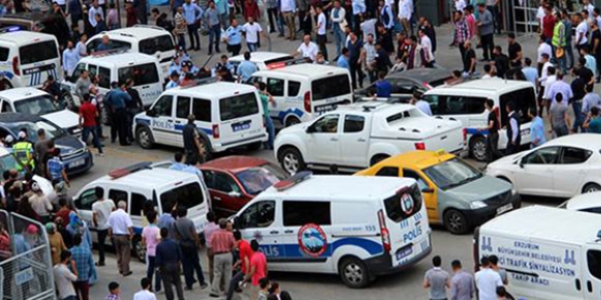 Erzurum'da pazarc� kavgas�: 1 �l�