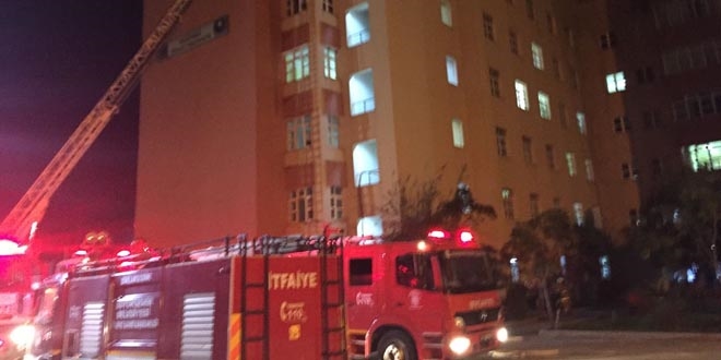 Band�rma Devlet Hastanesinde yang�n ��kt�