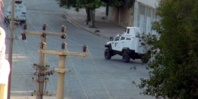 Nusaybin'de evin bah�esine g�m�l� 3 ceset bulundu