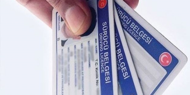 Ehliyet s�nav�na giren adaylar�n akl�na tak�lan soru