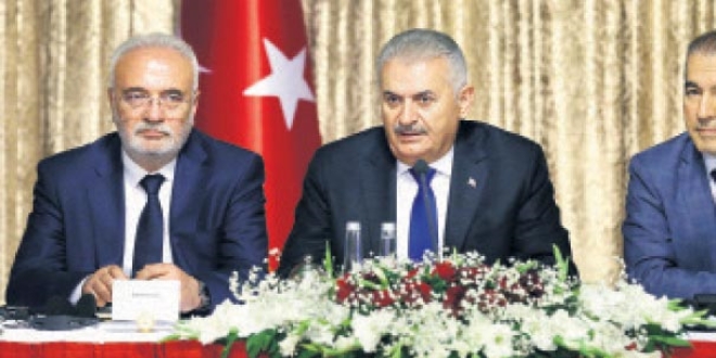 'Yenikapı ruhuna ihanet ediliyor'