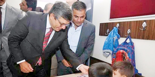 FETÖ okullarına Barzani darbesi
