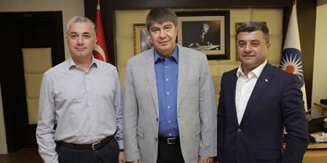 Antalya'da güneş enerjili taksi durağı projesi