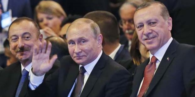 Erdoğan ve Putin salona birlikte geldiler