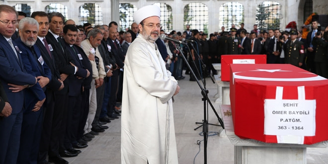 Hakkari'de şehit olan 2 asker için tören düzenlendi