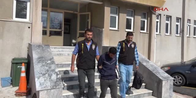 FETÖ yalanıyla yaşlı kadını dolandırmaya çalışırken yakalandı