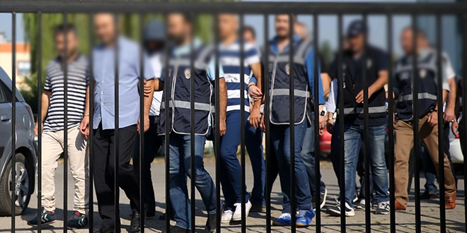40 bin kişi FETÖ'cü diye ihbar edildi