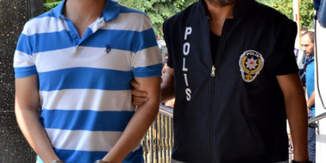 Kahramanmaraş'ta 35 öğretmen gözaltına alındı